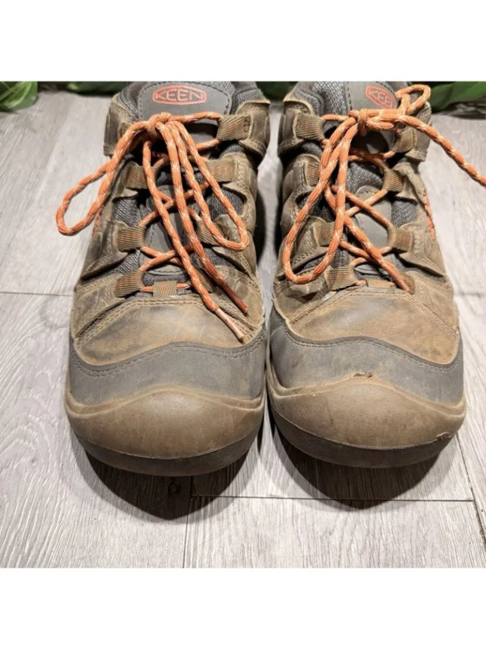 KEEN Circadia Low Waterproof Hiking Shoes Brown Leather MENS 11 Orange